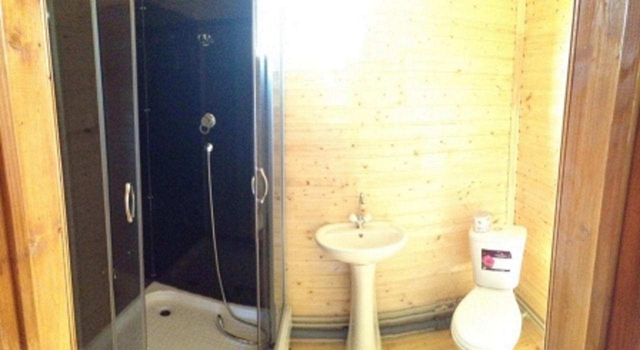 U Iriny Hotel 皮聪达 外观 照片