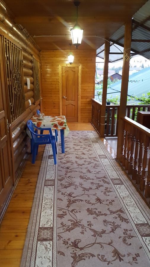 U Iriny Hotel 皮聪达 外观 照片
