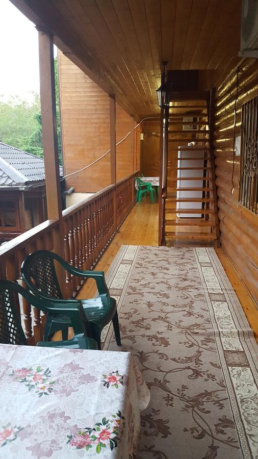 U Iriny Hotel 皮聪达 外观 照片